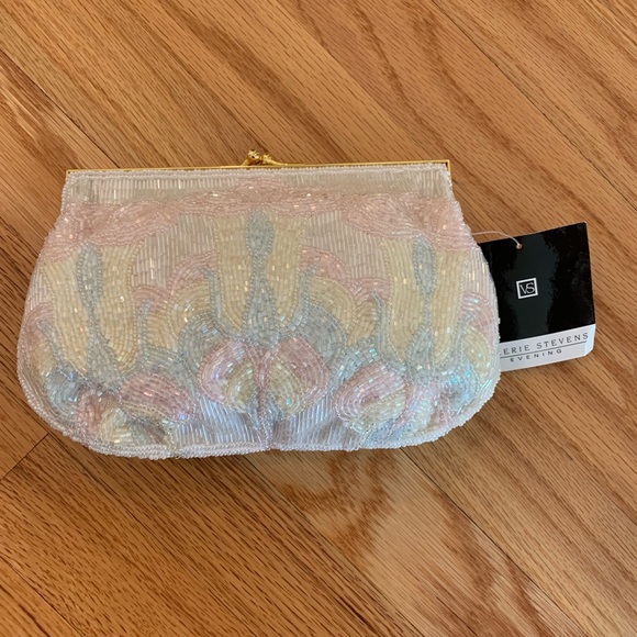 Valerie Stevens Handbags - Valerie Stevens Beaded Evening Clutch
